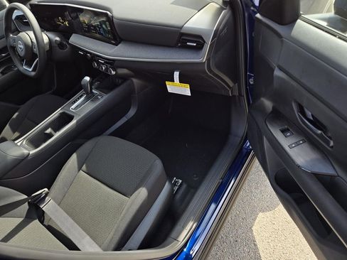 New 2026 Nissan Kicks S image 7