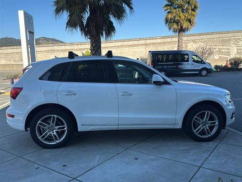 Used 2017 Audi Q5 2.0T Premium image 4