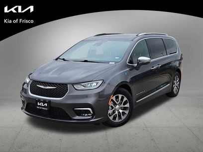 Used 2022 Chrysler Pacifica Pinnacle