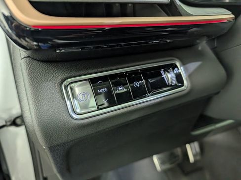 New 2025 Buick Envision Sport Touring image 19