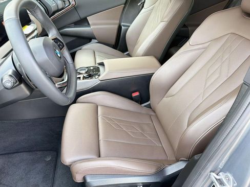 Used 2025 BMW X3 xDrive30i w/ Premium Package AWD/4WD image 5