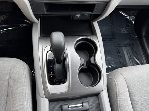 Used 2019 Honda Pilot LX image 28