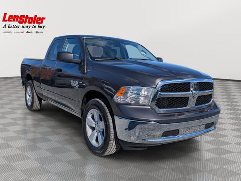 Used 2024 RAM 1500 Classic SLT image 7