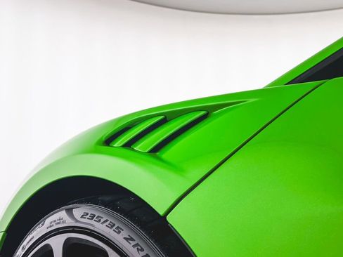 New 2025 McLaren Artura image 21