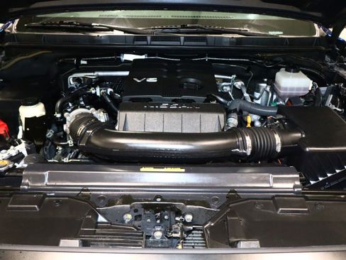 Used 2023 Nissan Frontier PRO-4X w/ Technology Package image 9