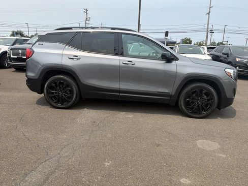 Used 2020 GMC Terrain SLE AWD/4WD image 6