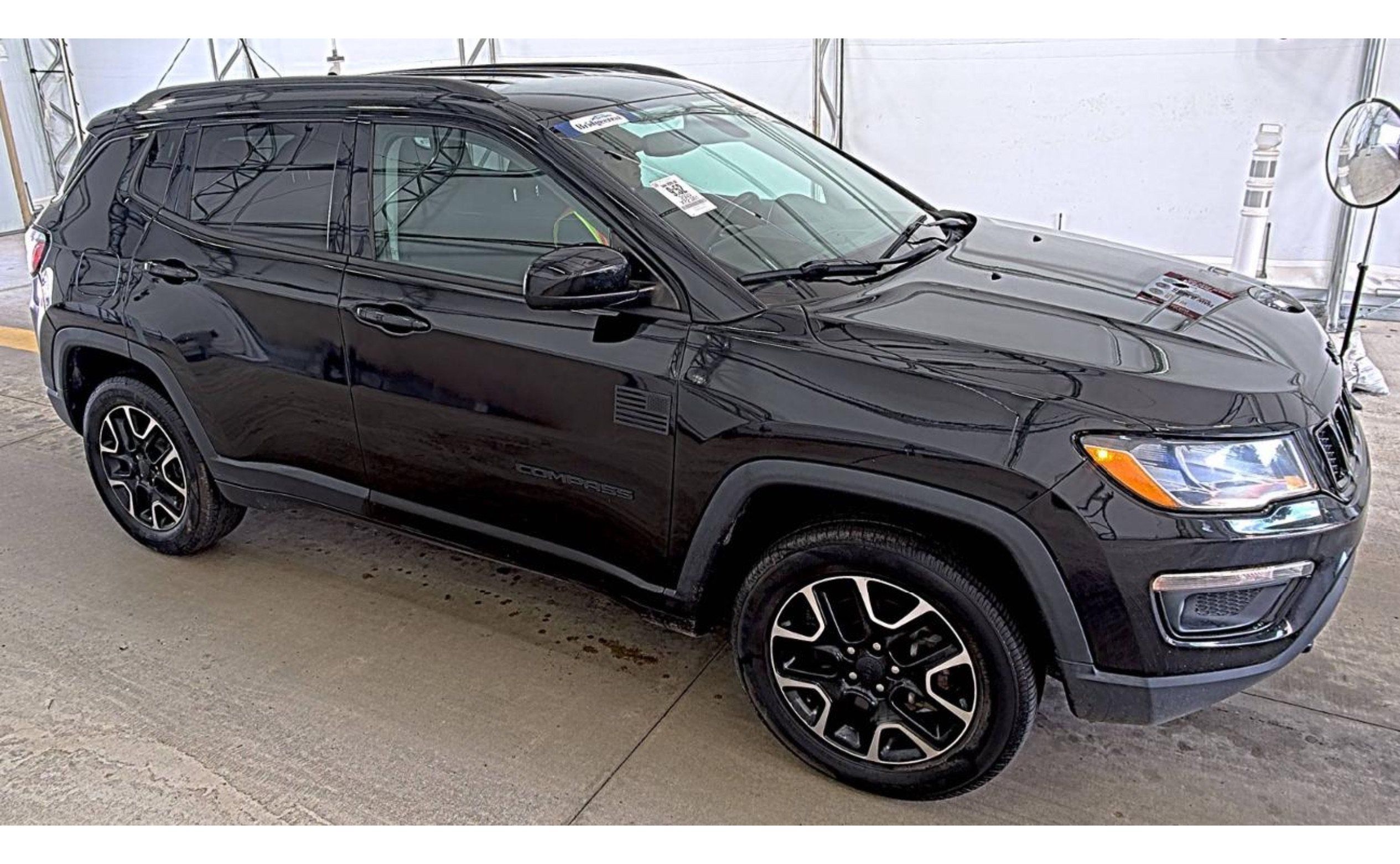 Used 2020 Jeep Compass Sport AWD/4WD image 3