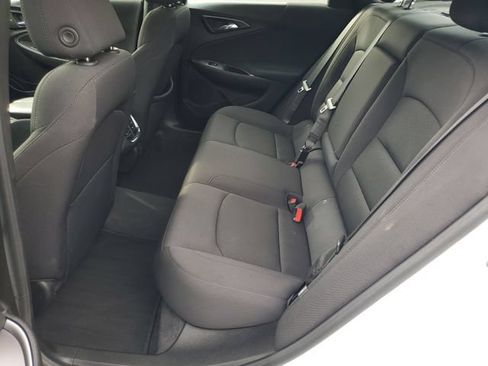 Used 2023 Chevrolet Malibu LT FWD image 11