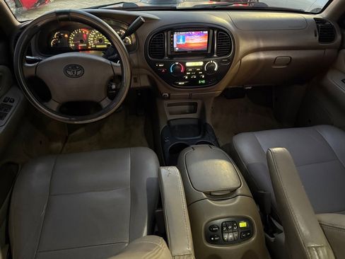 Used 2003 Toyota Sequoia SR5 image 11