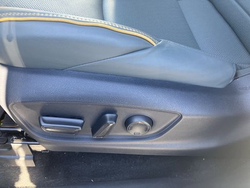 Used 2025 Toyota Tacoma 4x4 Double Cab Hybrid image 16