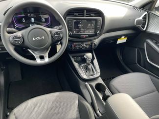 New 2025 Kia Soul LX video 2