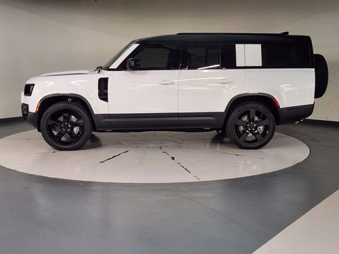 New 2026 Land Rover Defender 130 S image 5