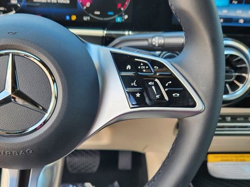 Used 2025 Mercedes-Benz GLA 250 GLA 250 image 23