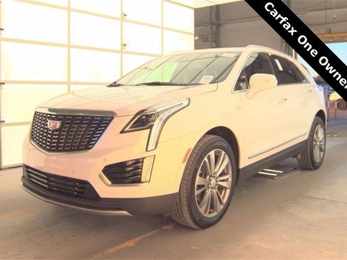Used 2025 Cadillac XT5 Premium Luxury image 1