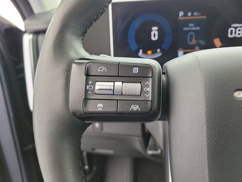 Used 2025 Hyundai Santa Fe SE FWD image 24