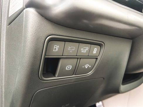 New 2026 Hyundai Ioniq 9 Calligraphy image 15