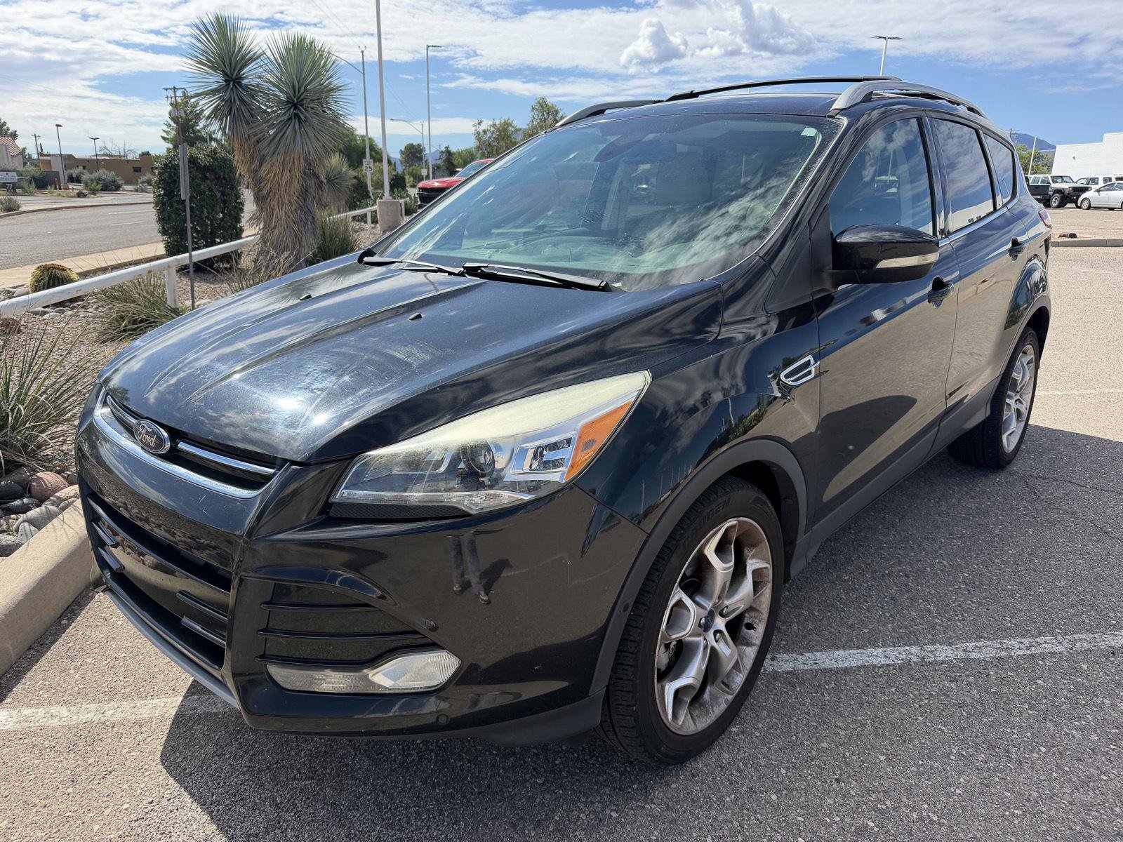 Used 2014 Ford Escape Titanium w/ Equipment Group 401A FWD image 1