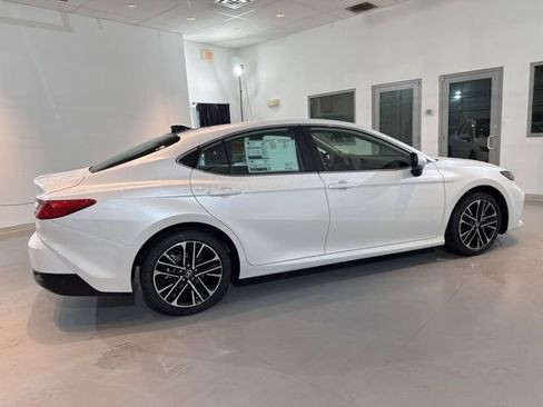 New 2026 Toyota Camry XLE image 11