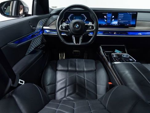 Certified 2023 BMW 760i xDrive w/ Executive Package image 3