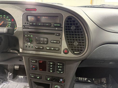 Used 2002 Saab 9-3 Viggen FWD image 20