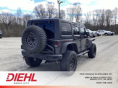Used 2016 Jeep Wrangler Unlimited Rubicon AWD/4WD image 6