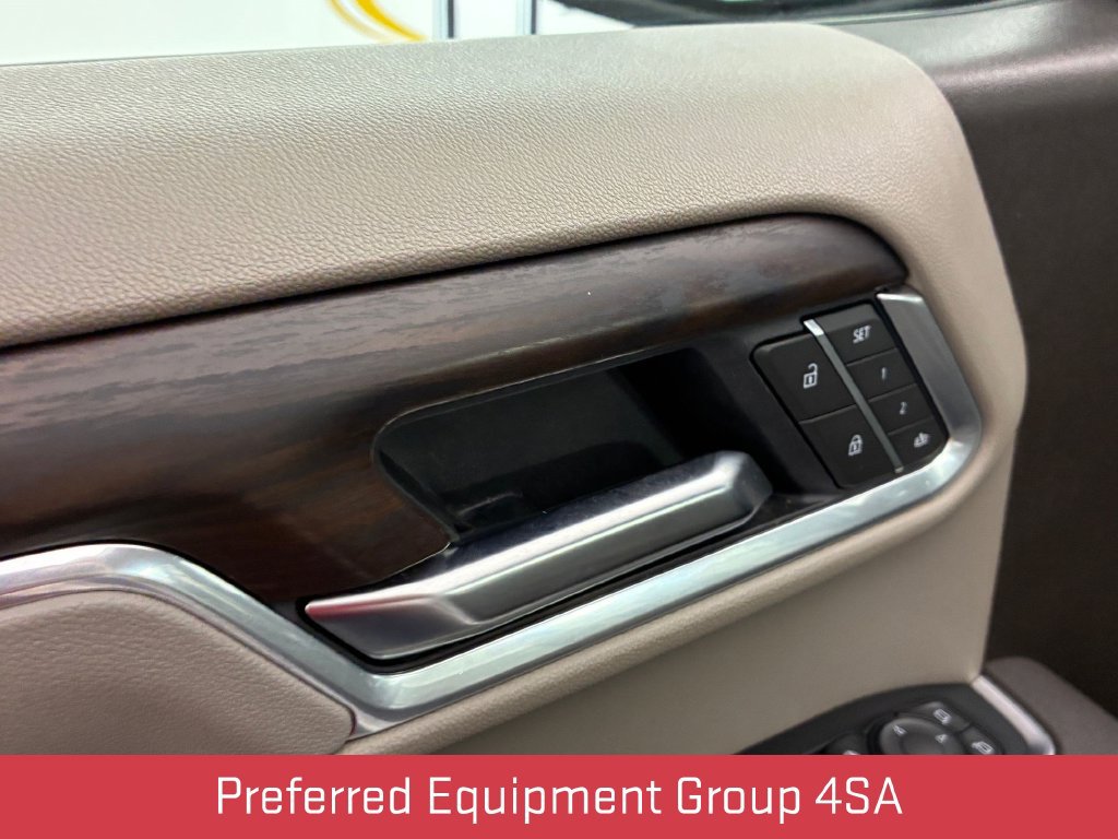 Used 2025 GMC Sierra 1500 SLT AWD/4WD image 11