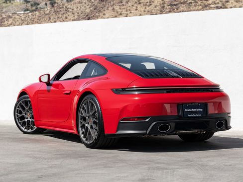 Certified 2025 Porsche 911 Carrera T RWD image 3