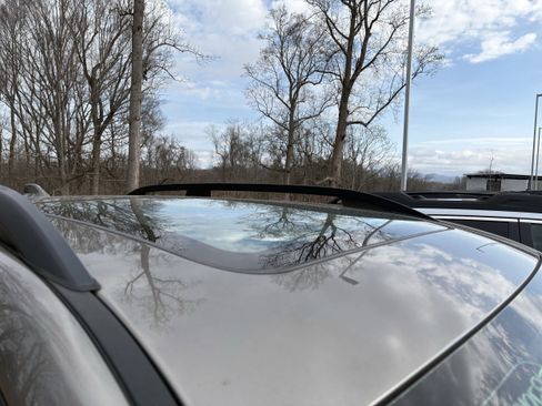 Used 2017 Subaru Forester 2.5i Touring image 9