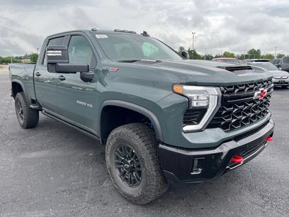 New 2026 Chevrolet Silverado 2500 ZR2 w/ LPO, Dark Essentials Package
