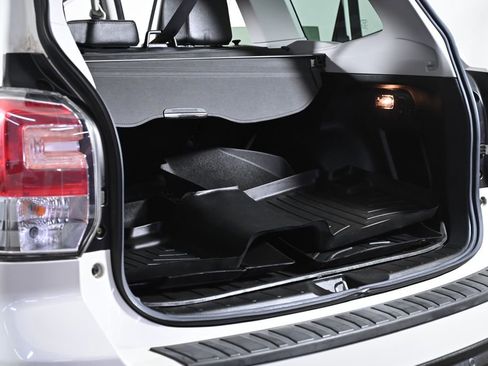 Used 2018 Subaru Forester 2.0XT Touring image 34