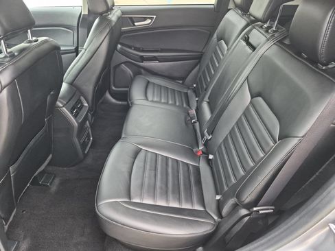 Used 2020 Ford Edge SEL AWD/4WD image 24