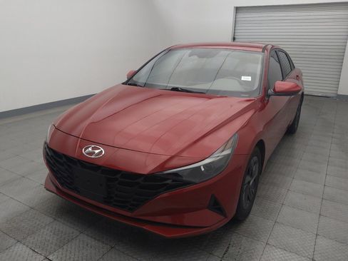 Used 2021 Hyundai Elantra SEL w/ Convenience Package image 15