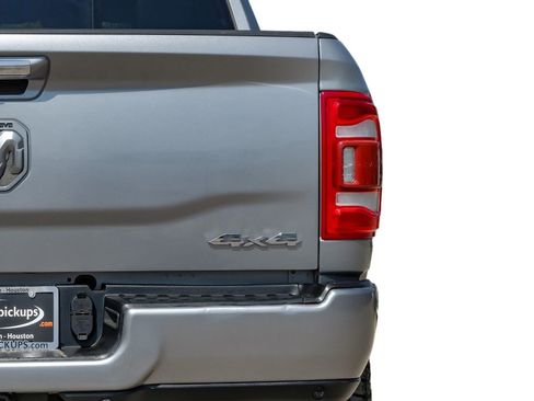 Used 2022 RAM 2500 Laramie w/ Protection Group image 52