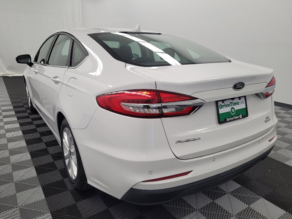 Used 2020 Ford Fusion SE FWD image 6