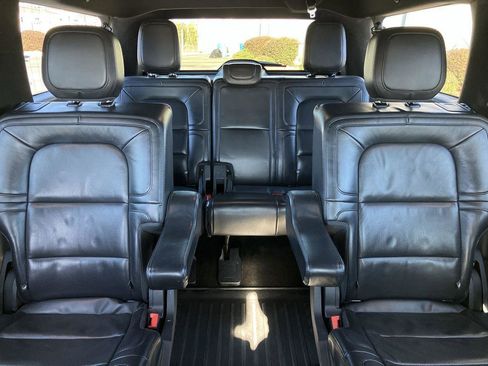 Used 2022 Lincoln Navigator L Reserve image 42