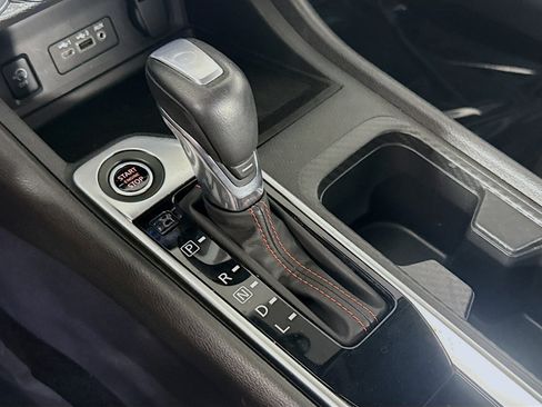 Used 2025 Nissan Sentra SR FWD image 20