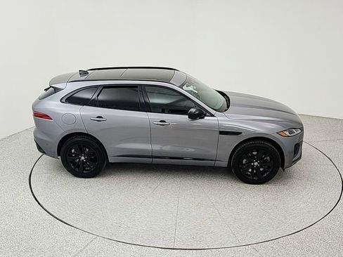 New 2026 Jaguar F-PACE R-Dynamic S image 16