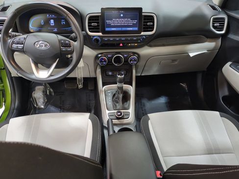 Certified 2023 Hyundai Venue SEL FWD image 14