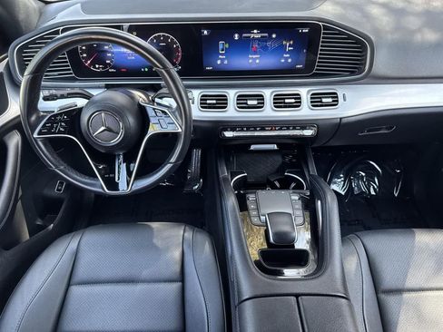 Used 2024 Mercedes-Benz GLE 350 4MATIC image 9