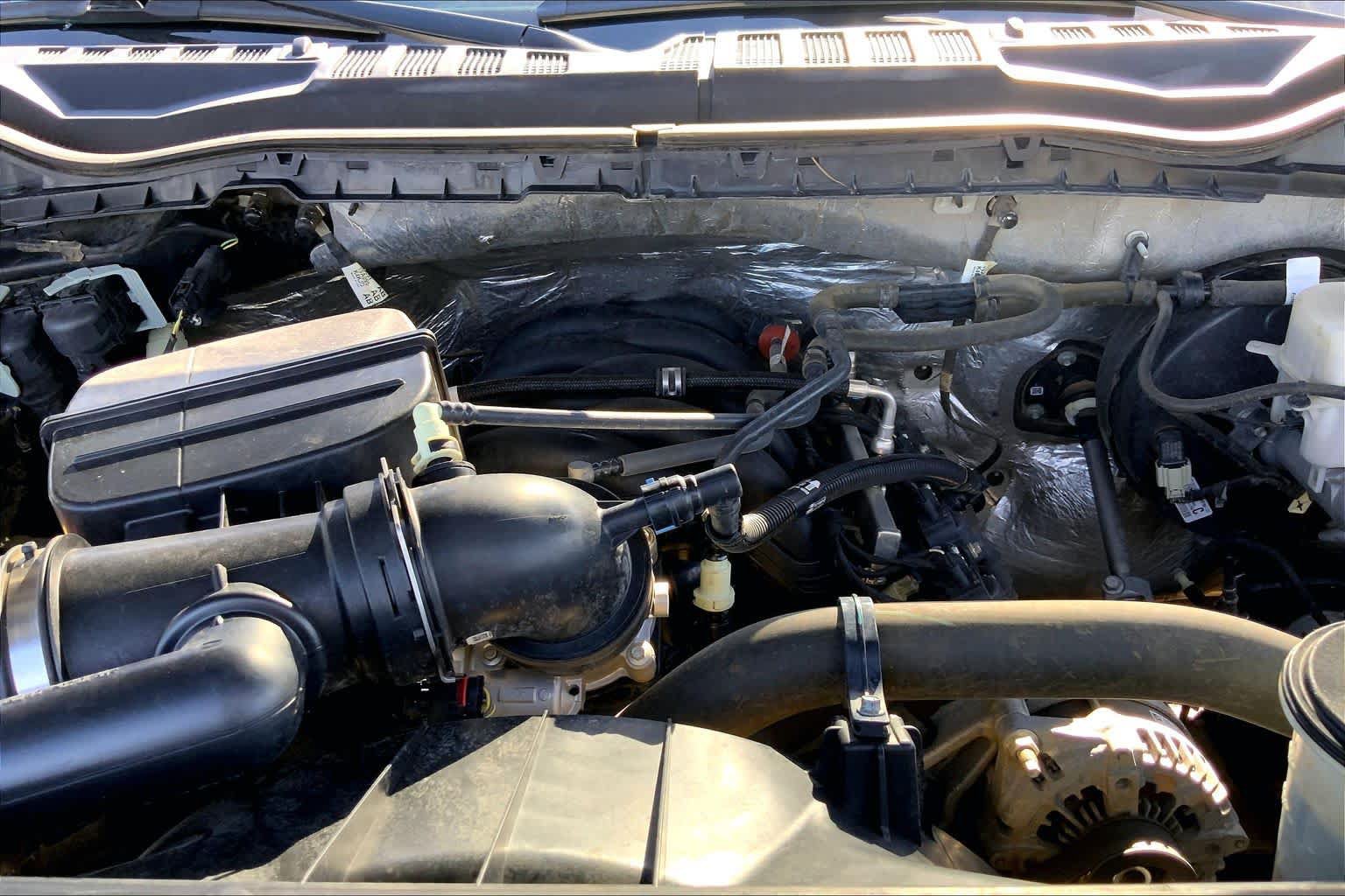 Used 2021 Ford F250 Lariat w/ Lariat Value Package AWD/4WD image 32