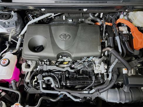 Certified 2023 Toyota RAV4 LE image 27