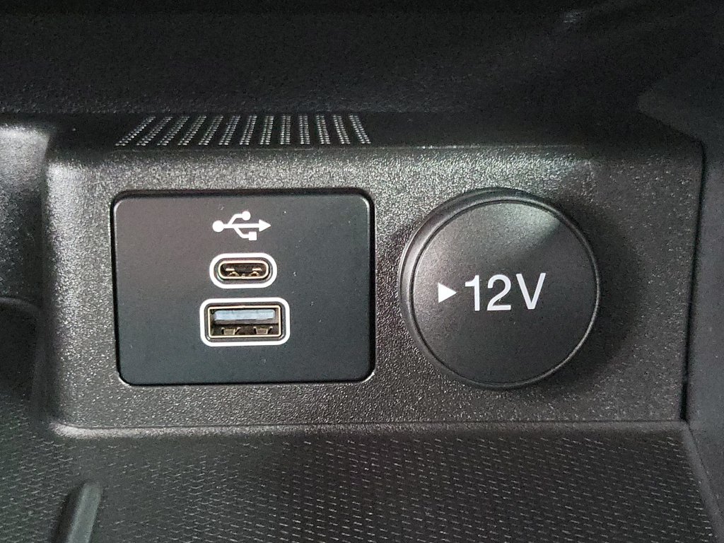 Used 2024 Ford Escape ST-Line w/ Tech Pack #1 AWD/4WD image 30
