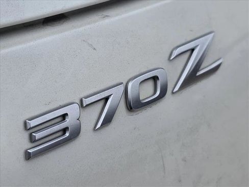 Used 2012 Nissan 370Z image 13