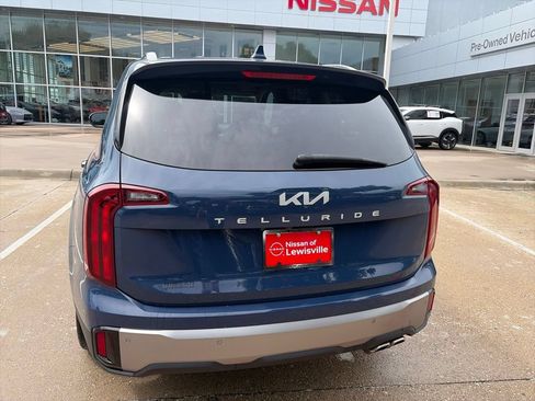 Used 2025 Kia Telluride S FWD image 6