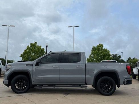 Used 2024 GMC Sierra 1500 Elevation w/ X31 Off-Road Package AWD/4WD image 7