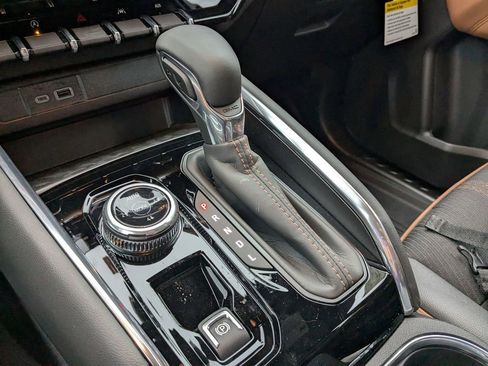 New 2026 GMC Canyon AT4 image 15