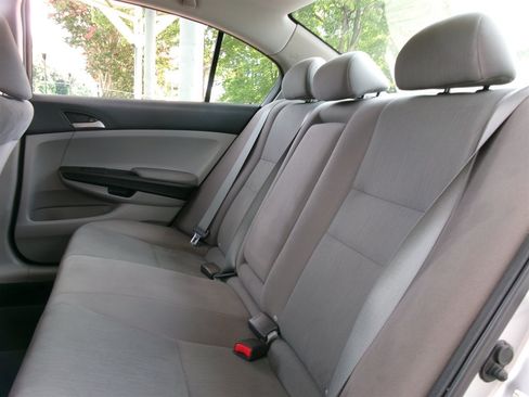 Used 2012 Honda Accord LX image 36
