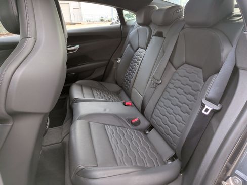 Certified 2022 Audi e-tron GT Prestige w/ Prestige Package AWD/4WD image 34