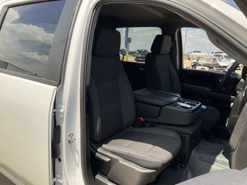 Used 2025 Chevrolet Silverado 2500 Custom w/ Custom Value Package AWD/4WD image 18