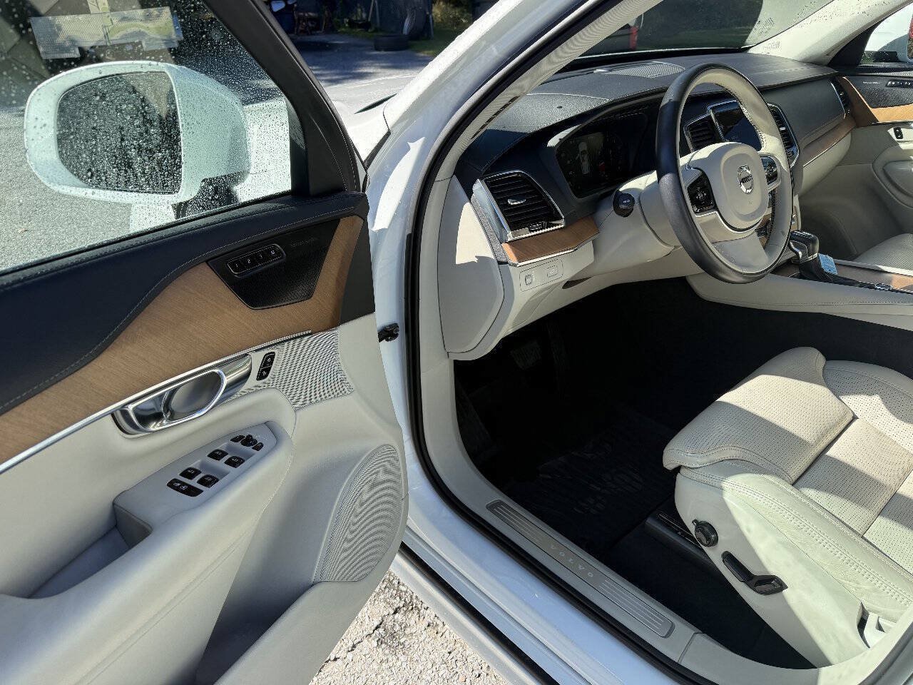 Used 2020 Volvo XC90 T6 Inscription AWD/4WD image 23